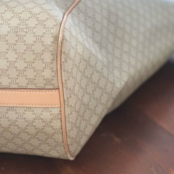 Authenticated Y2K Celine Neutral Carryall Tote - Picture 7 of 16